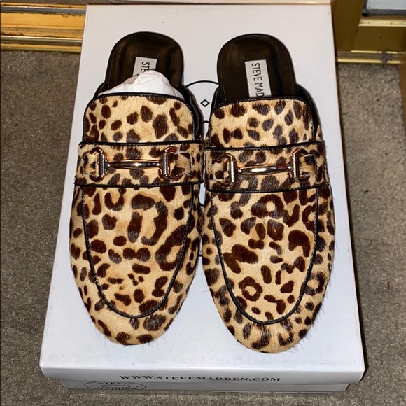 steve madden leopard slip ons